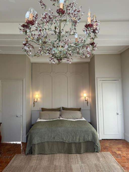 Charming 18Th Century Chateau, Near Bayeux In Calvados, Normandie Livry  Exteriör bild
